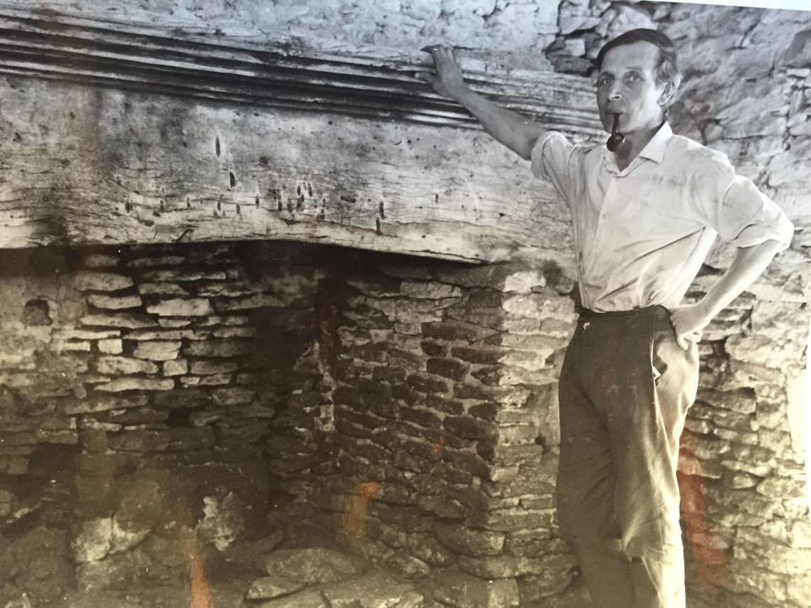 Mr Knight fireplace pircture